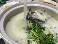 -天乐农家鱼头王(天目湖店)