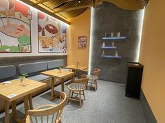 用餐区-炖物24章·顺时轻养茶(黄龙店)