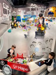 -MINI MARS KIDS CLUB亲子家庭中心(长宁天山店)