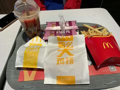 -麦当劳(湛江大厦店)