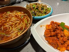 -觅山云南菜(泊富ICITY店)