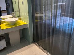 -山水时尚酒店(广州黄埔东路大沙东地铁站店)