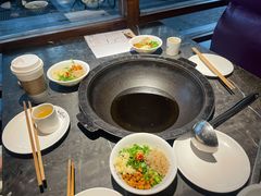 炝香红锅-大鱼山房鱼头火锅(老字号品质店)