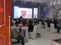 -一家人(凯旋路店)