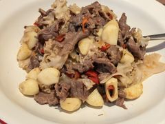 鲜炒绣丸子菌黄牛肉-晋家门·苏皖家常菜(江北龙湖天街店)
