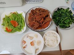 -爱月宝月嫂·育儿嫂(哈尔滨总店)