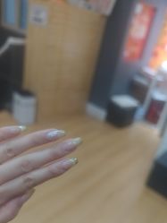 -悠禾·美甲美睫·皮肤管理