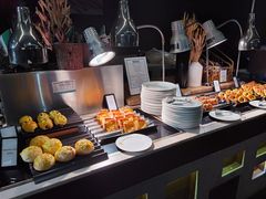 -鲁能希尔顿酒店-全日制餐厅-自助餐