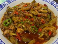 咸鱼茄子-响吃川菜(赣坊1969文化创意产业园店)