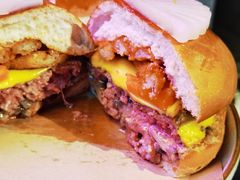 和牛汉堡-LESCEDARS Brasserie Bistro香柏树