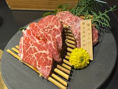 -山川小町·极番烧肉(新地假日广场店)