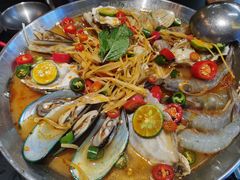 -蚝美人·生蚝海鲜烧烤(茶花园店)