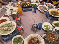 -潇湘华天大酒店-湘·悦美食街(芙蓉中路店)