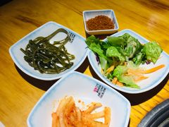 -唯成•韩国炭火烤肉 유성고기