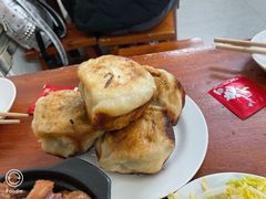 -宝瑞门钉肉饼店