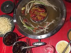 -谭鸭血老火锅(漳州路店)