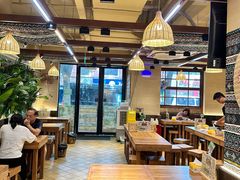 -云阿蛮云南生烫牛肉米线(奉贤路店)