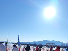 -华彬猛犸滑雪场
