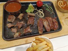 -豪享来牛排(人民店)