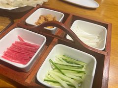 -乐忻皇朝(上海中心大厦店)