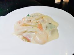 -K+全国连锁KTV(绿地缤纷天地店)