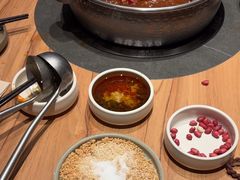 -巴奴毛肚火锅(龙湖锦艺城店)