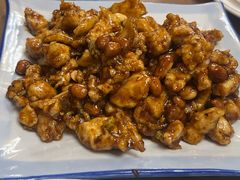 -金牌餐厅·天津菜·八珍豆腐·老爆三(瓷房子店)