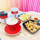 郑州探店｜郑州也有网红地标文字咖啡啦[糖果]