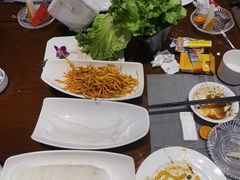 -鑫港胜牛氏辈养生火锅(经开店)