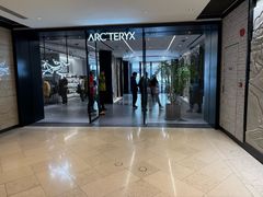 -ARC'TERYX始祖鸟(北京王府中环店)