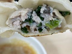 肉三鲜锅贴-三盛楼饭店(四流中路店)