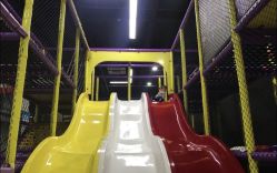 -蹦贝运动中心·蹦床·攀岩·闯关(龙岗店)