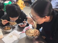 -正宗杨记普洱酸醋米线(总店)