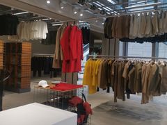 -迪桑特DESCENTE(北京三里屯BLANC店)