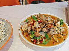 -金陵大勇烧烤·小龙虾·海鲜大咖(竹山路店)