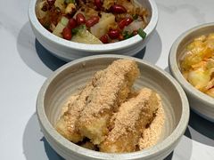 糯米红糖糍粑-黔派·贵州烙锅烤肉·米粉(车公庙店)