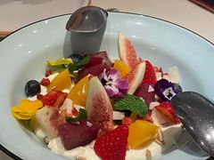 自制麦片鲜果酸奶-阿妮叶李(光谷世界城店)