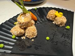 山楂香蕉球-荟廷·晶萃(陆家嘴尚悦湾店)