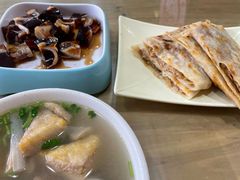 猪肉肉饼-华天二友居肉饼(新街口店)