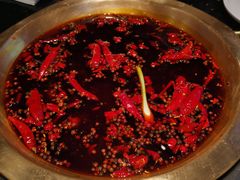 -潮火锅·麻辣牛肉火锅(观音桥方圆·LIVE店)