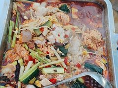 -后街佬·炭火鲜鱼杂(南城店)