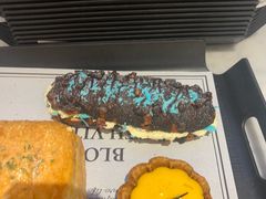-HOT CRUSH趁热集合·现烤面包(上海环球港店)