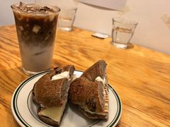 -Bagel Camp爵士贝果店