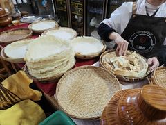 -三锅莊·牦牛肉火锅·香格里拉特色藏餐宴请餐厅(菱角塘路店)