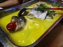 鱼羊鲜-新白鹿餐厅(西湖银泰店)