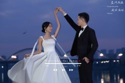-798婚纱摄影·原创定制品牌店