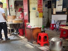 -严氏重油烧麦(民权路店)