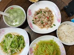 -悦芽照护月嫂+育儿嫂(杭州店)