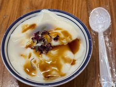 -云阿蛮云南生烫牛肉米线(奉贤路店)