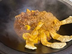 -人民公社铁锅炖·东北菜(卫国道店)